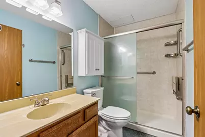 8108 S Forest Hills Cir, Franklin, WI 53132 - Photo 7