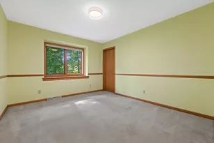 3450 S Sandalwood Dr, New Berlin, WI 53151 - Photo 31
