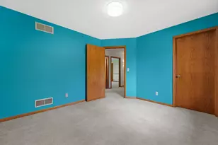 3450 S Sandalwood Dr, New Berlin, WI 53151 - Photo 27