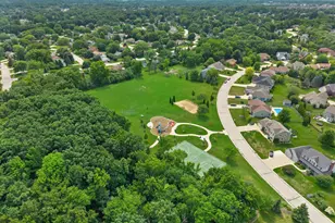 3450 S Sandalwood Dr, New Berlin, WI 53151 - Photo 47