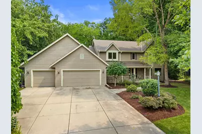 3450 S Sandalwood Dr, New Berlin, WI 53151 - Photo 1