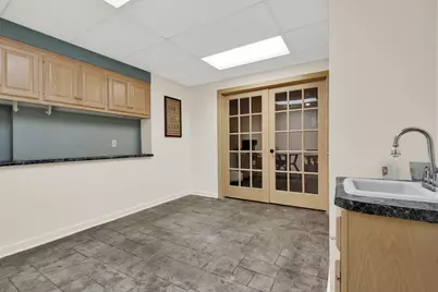 36 N Johnson St, Hartford, WI 53027 - Photo 11