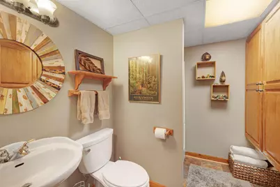 9516 N Apple Blossom Ln, Bayside, WI 53217 - Photo 31