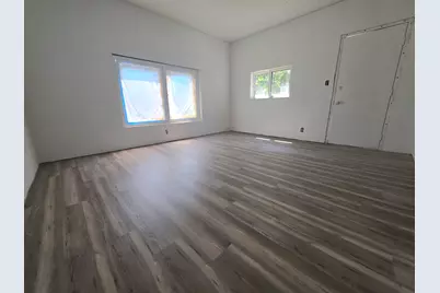 3326 S Lenox St, Milwaukee, WI 53207 - Photo 19