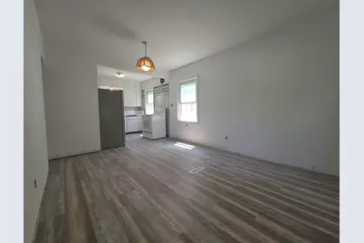 3326 S Lenox St, Milwaukee, WI 53207 - Photo 9
