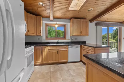 W5300  Briarwood Rd, Sugar Creek, WI 53121 - Photo 7