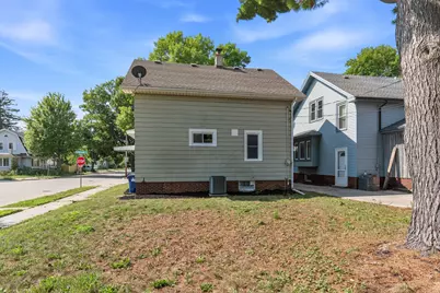 3600  Lindermann Ave, Racine, WI 53405 - Photo 23