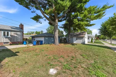 3600  Lindermann Ave, Racine, WI 53405 - Photo 21