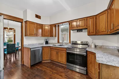 3600  Lindermann Ave, Racine, WI 53405 - Photo 9