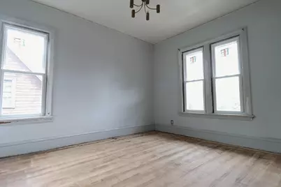3221 W Michigan St, Milwaukee, WI 53208 - Photo 11