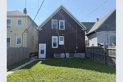2226 S 30th St, Milwaukee, WI 53215 - Photo 3