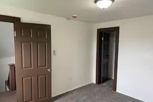 2226 S 30th St, Milwaukee, WI 53215 - Photo 15
