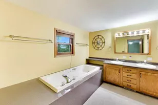 N3246 Robin Rd, Geneva, WI 53147 - Photo 13