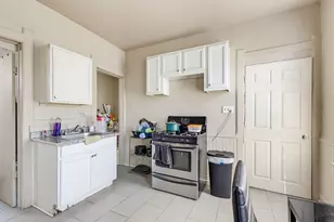 516 N 28th St, Milwaukee, WI 53208 - Photo 19