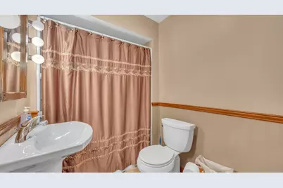 2410 S 10th St, Sheboygan, WI 53081 - Photo 15