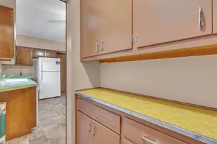 2410 S 10th St, Sheboygan, WI 53081 - Photo 15