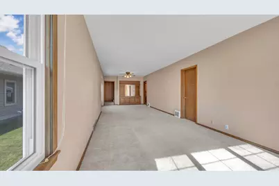 2410 S 10th St, Sheboygan, WI 53081 - Photo 9