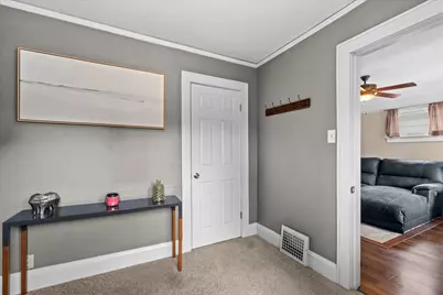 2234 S 72nd St, West Allis, WI 53219 - Photo 17