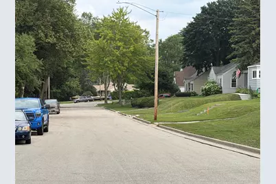 N85W16295  Arthur Ave, Menomonee Falls, WI 53051 - Photo 155