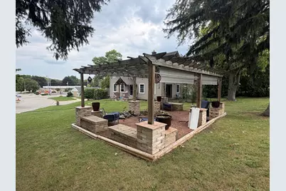 N85W16295  Arthur Ave, Menomonee Falls, WI 53051 - Photo 145