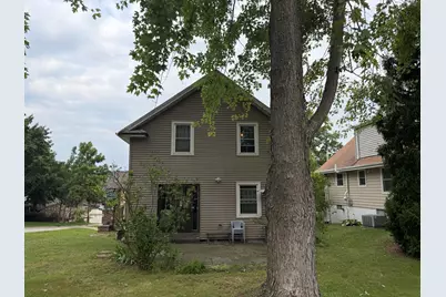 N85W16295  Arthur Ave, Menomonee Falls, WI 53051 - Photo 5