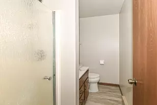 6640 Mariner Dr, Racine, WI 53406 - Photo 11
