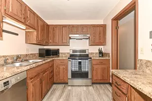 6640 Mariner Dr, Racine, WI 53406 - Photo 3