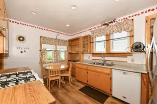 2874 N 59th St, Milwaukee, WI 53210 - Photo 11