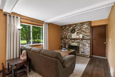 114  Gordon Ct, Mukwonago, WI 53149 - Photo 13