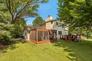 114 Gordon Ct, Mukwonago, WI 53149 - Photo 29