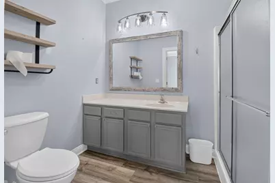 1045  Bedford Ct #102, Racine, WI 53406 - Photo 17