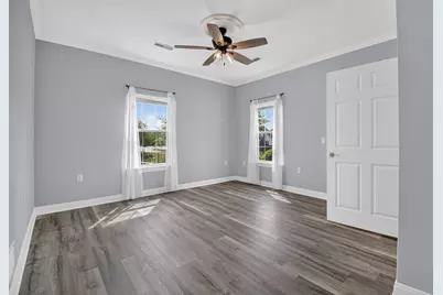 1045  Bedford Ct #102, Racine, WI 53406 - Photo 15