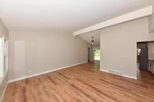 4460 Glenway St, Wauwatosa, WI 53225 - Photo 7