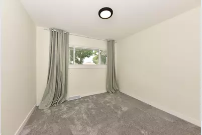 4460  Glenway St, Wauwatosa, WI 53225 - Photo 21