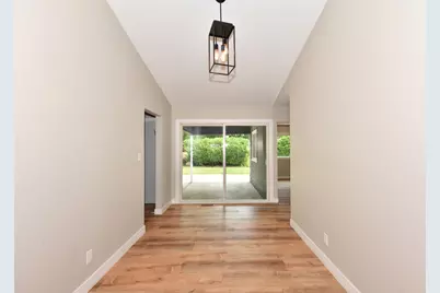4460  Glenway St, Wauwatosa, WI 53225 - Photo 11