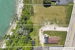 1039 Sheridan Rd, Somers, WI 53140 - Photo 1