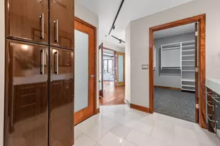 102 N Water St, Milwaukee, WI 53202 - Photo 17