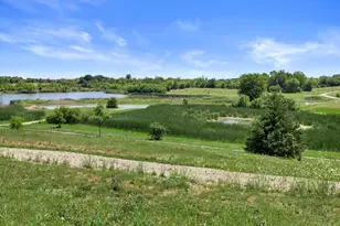 7942 Williamsburg Ct, Bristol, WI 53104 - Photo 27
