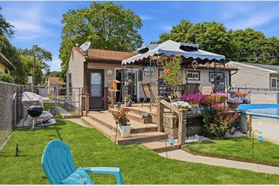 7849 W Herbert Ave, Milwaukee, WI 53218 - Photo 25