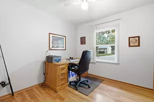 7849 W Herbert Ave, Milwaukee, WI 53218 - Photo 17