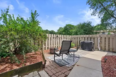 16250 W Coachlight Dr, New Berlin, WI 53151 - Photo 27