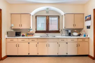 1620 E Olive St, Shorewood, WI 53211 - Photo 31