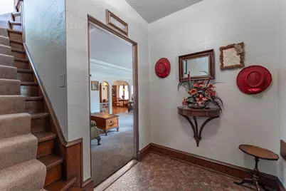 1620 E Olive St #1622, Shorewood, WI 53211 - Photo 7