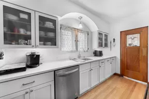 1620 E Olive St, Shorewood, WI 53211 - Photo 17