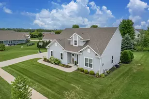 221 Arbor Point Ave, West Bend, WI 53095 - Photo 59