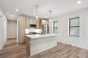 2212 N Cambridge Ave, Milwaukee, WI 53202 - Photo 19