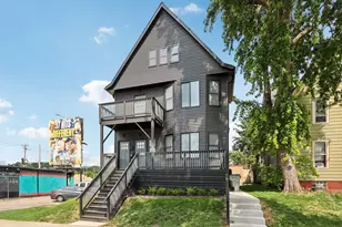 2212 N Cambridge Ave, Milwaukee, WI 53202 - Photo 11