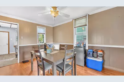 1433 S 11th St, Sheboygan, WI 53081 - Photo 5