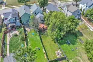 1433 S 11th St, Sheboygan, WI 53081 - Photo 19