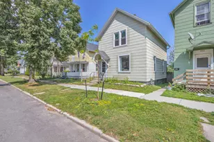 1433 S 11th St, Sheboygan, WI 53081 - Photo 21